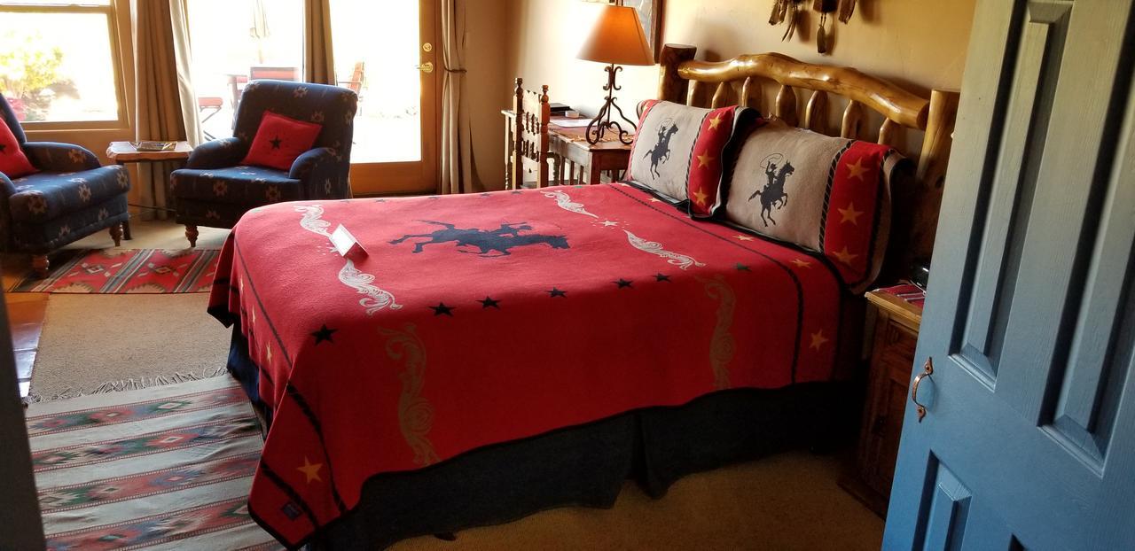 Adobe Hacienda Bed & Breakfast Sedona Exterior photo